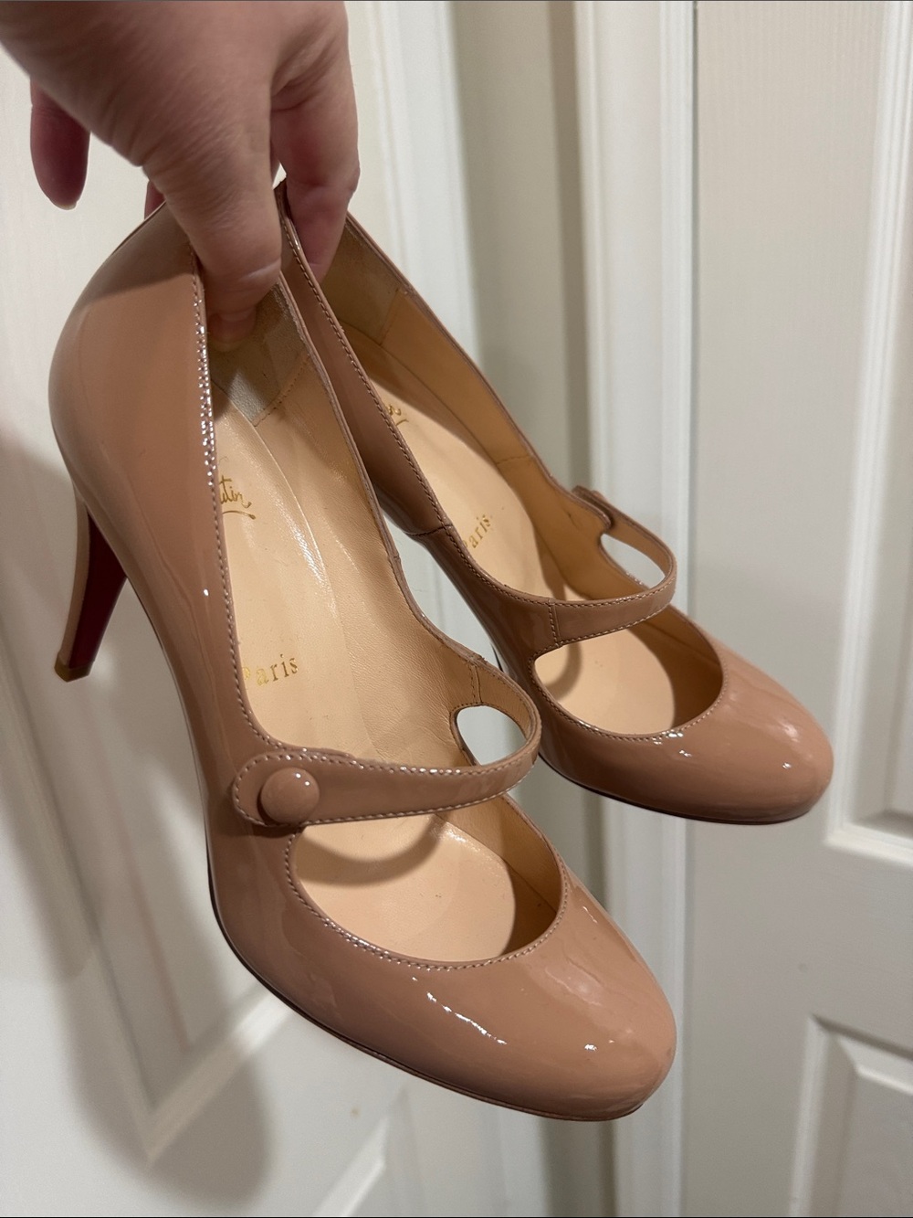 Christian Louboutin/Nude/Patent Mary Jane 3.5” Heels/NWOT! Size 6.5! Beautiful!